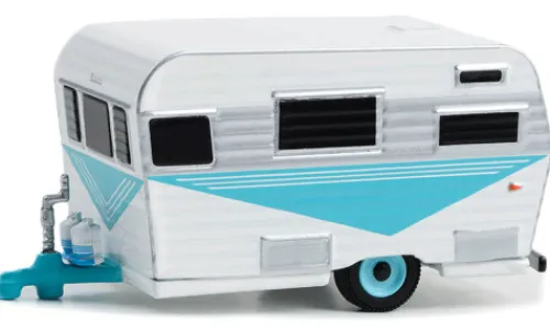 Greenlight Siesta Travel Trailer, weiss/helltürkis, 1958, 1:64, Clearance