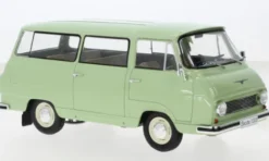 WhiteBox Skoda 1203, hellgrün, 1968, 1:24, Hot