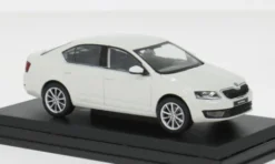 Abrex Skoda Octavia III, weiss, 2012, 1:43,