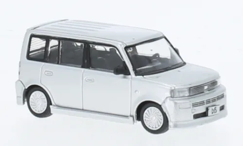 BM Creations Toyota bB 2000, silber, 1:64,