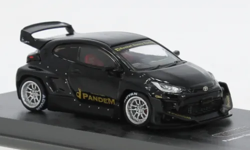 Tarmac Works Toyota GR Yaris Pandem, schwarz, 1:64, Clearance