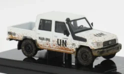 Para64 Toyota Land Cruiser LC79, weiss, 2014, 1:64, Best