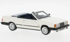 AutoCult Volvo 760 GLE Mellberg, weiss, 1985, 1:43, New