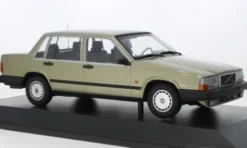 Minichamps Volvo 740 GL, gold, 1986, 1:18, Clearance