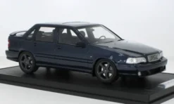 DNA Collectibles Volvo S70R, blau, 1998, 1:18, Clearance