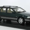 Cult Scale Models Volvo V70 XC Cross Country, dunkelgrün, 1996, 1:18,