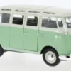 Maisto VW T1 Bus Samba, hellgrün/hellbeige, 1:25,